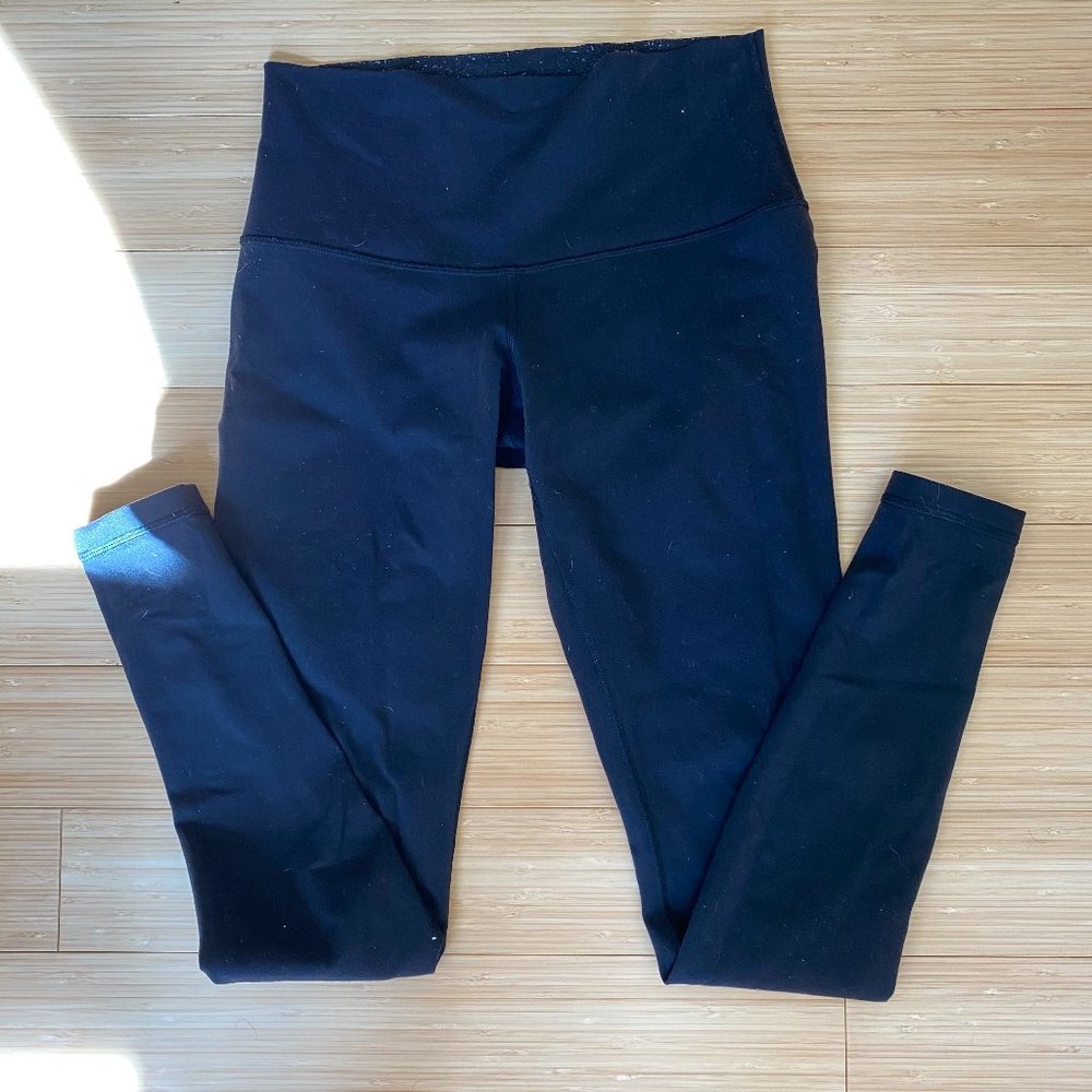 Black Lululemon wunderunders